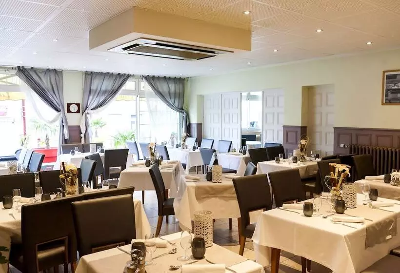 Logis Hotel Restaurant Croix Verte