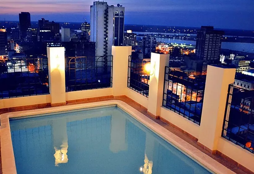 Manduará Hotel & Suites