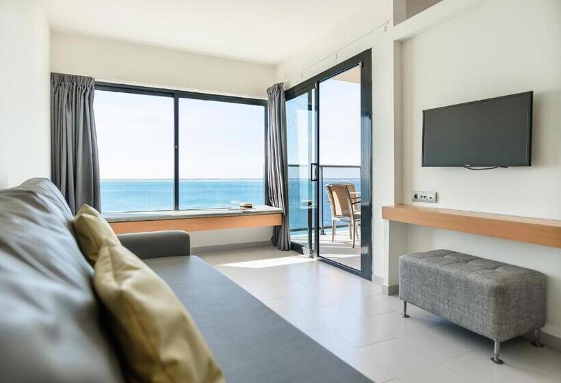 Lomakeskus Fergus Cap Roig