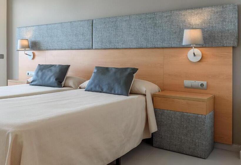 Lomakeskus Fergus Cap Roig