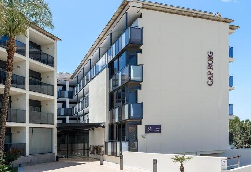 Lomakeskus Fergus Cap Roig