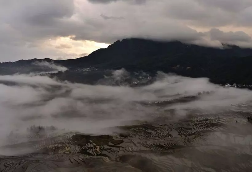 Majatalo Beyond The Cloud