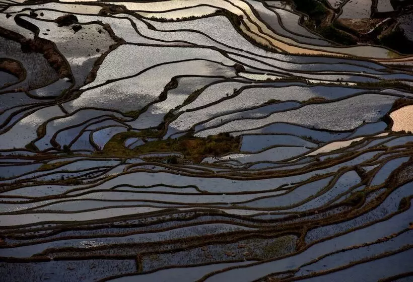 Majatalo Beyond The Cloud