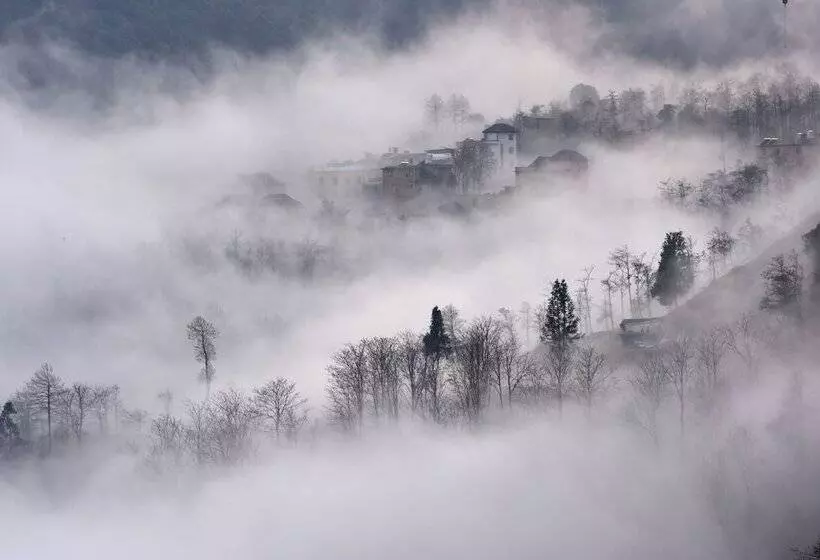 Majatalo Beyond The Cloud