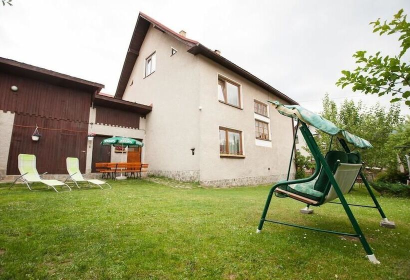 פנסיון Domček Na Orave