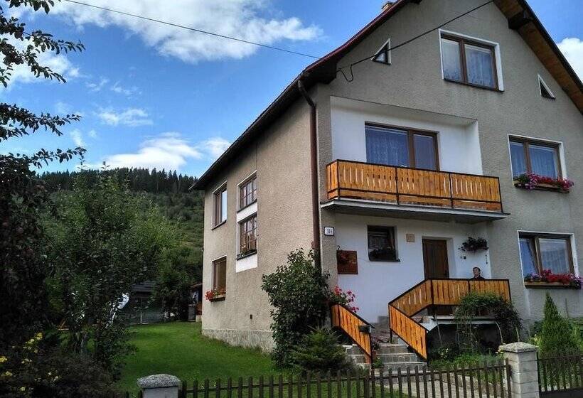 פנסיון Domček Na Orave