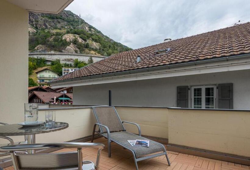 Пансион Du Pont