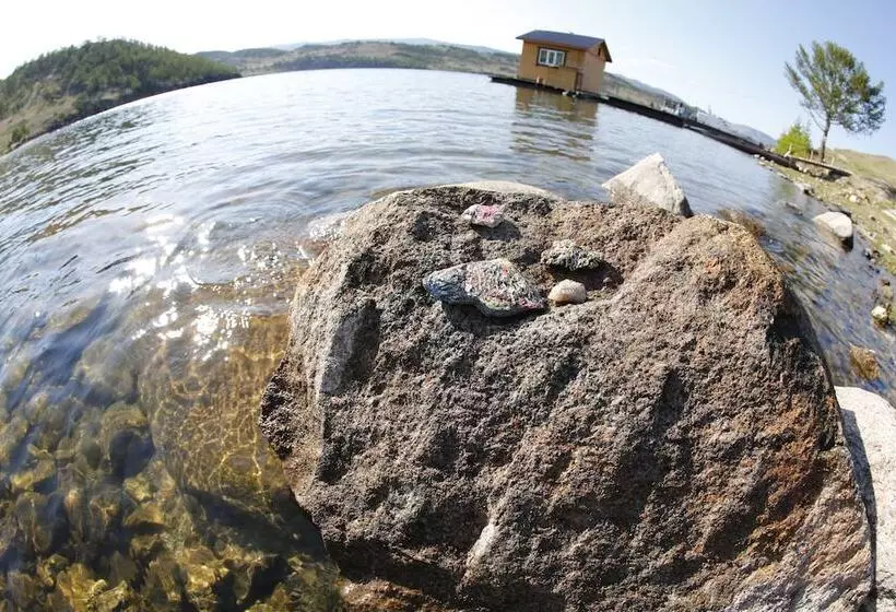 Majatalo Holiday Village Bayar