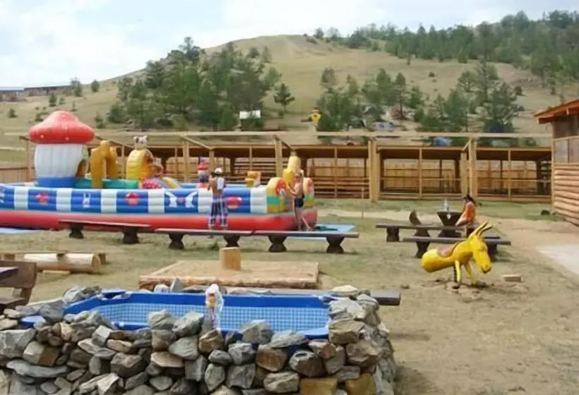 Majatalo Holiday Village Bayar