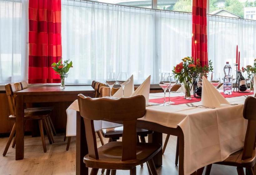 Пансион Du Pont