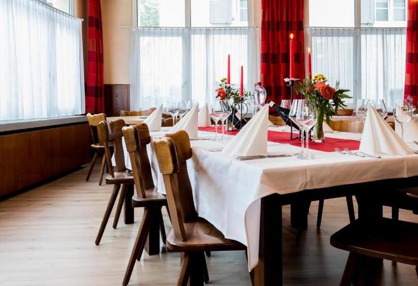 Пансион Du Pont