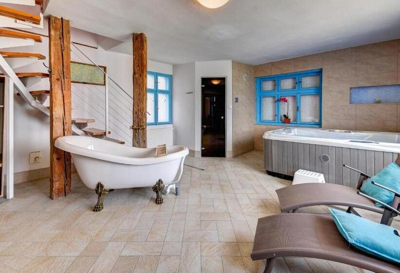 Penzión čerešňový Sad & Wellness