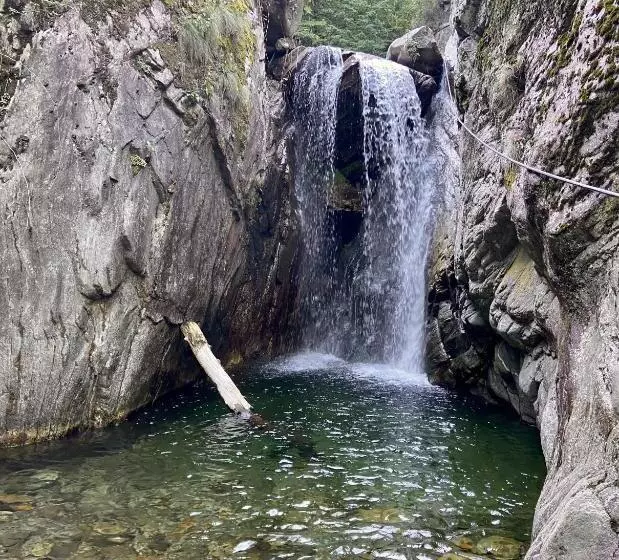 ベッドアンドブレックファースト Ca Spontoi Do Minus Guesthouse & Mini Spa