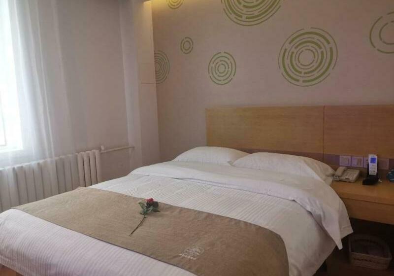 Hotel Greentree Inn Chengde Fengning Manchu Autonomous County Ningfeng Road Express