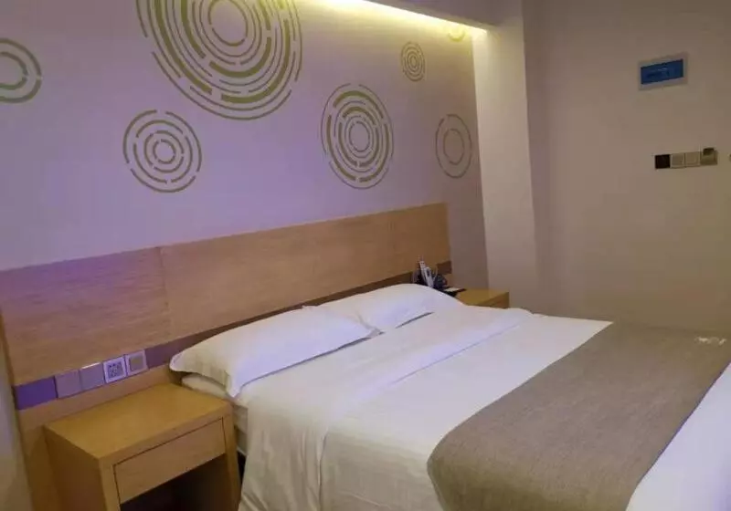 Hotelli Greentree Inn Chengde Fengning Manchu Autonomous County Ningfeng Road Express