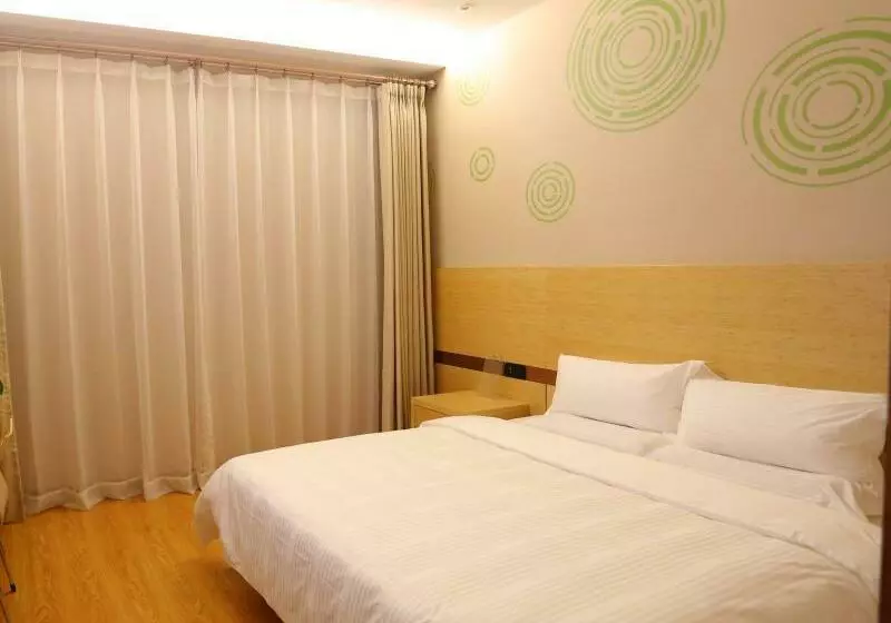 Hotelli Greentree Inn Hunchun Old Bus Station