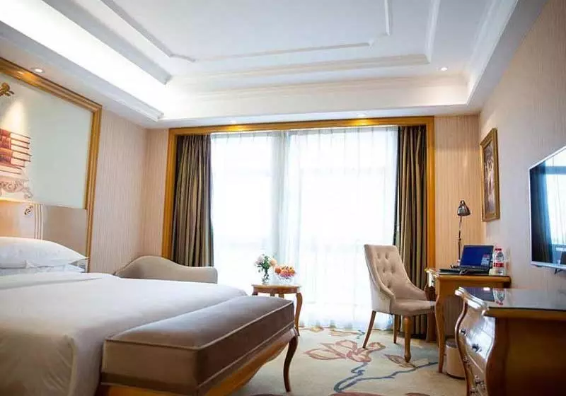 Vienna International Hotel Xuancheng Garden