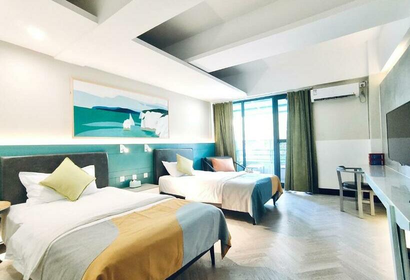 Jianshui Upland International Youth Hostel