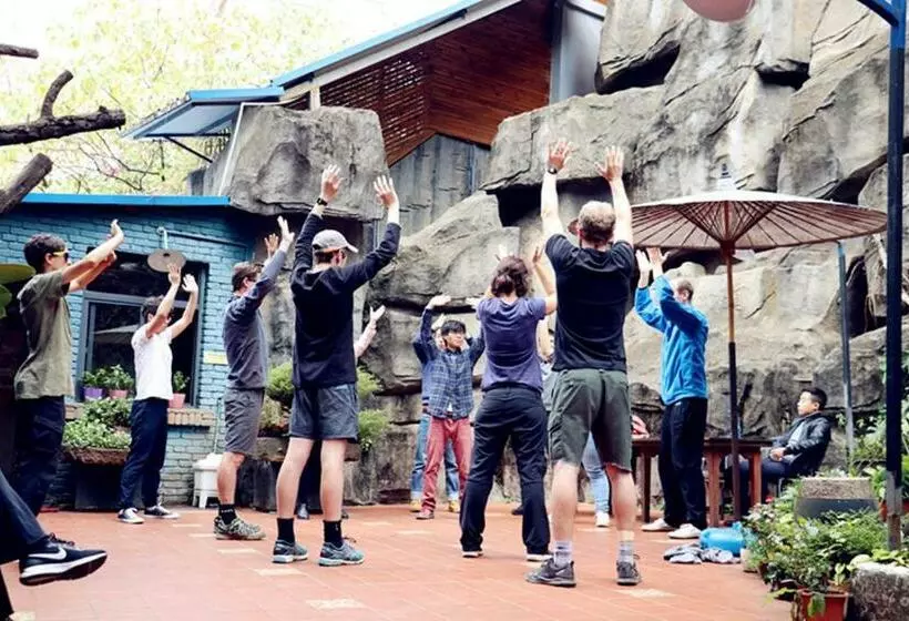 Jianshui Upland  International Youth Hostel