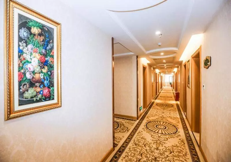 Vienna Hotel Yingcheng Hai Mountain Yingcheng