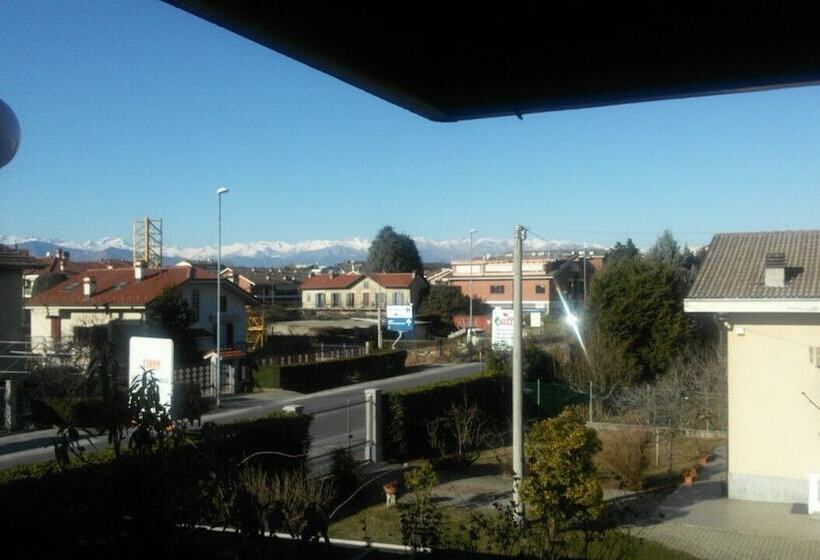 هتل Albergo Antico Tre Valli