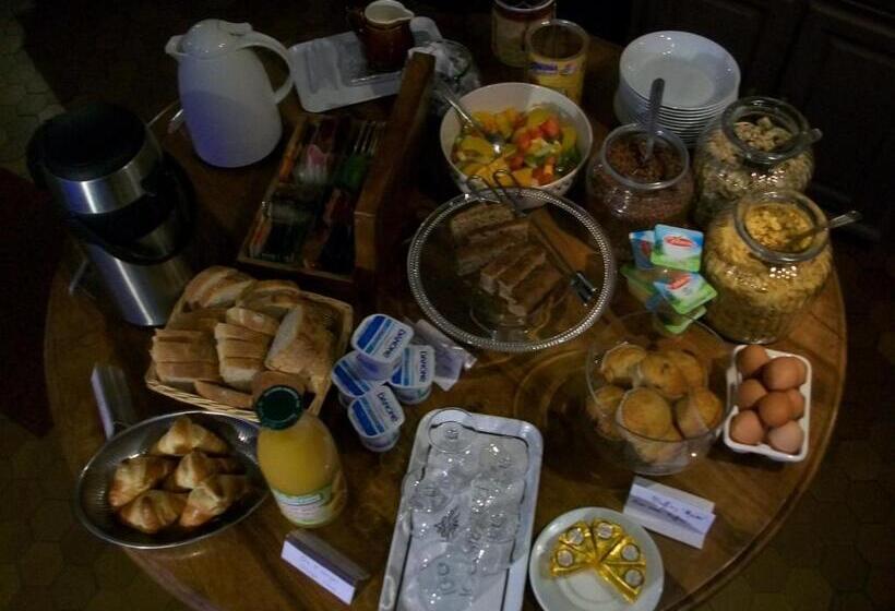 בית מלון כפרי Auberge De Castel Merle