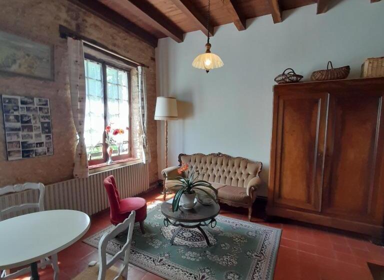 בית מלון כפרי Auberge De Castel Merle