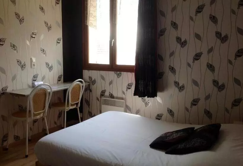 호텔 Logis Auberge De La Plaine