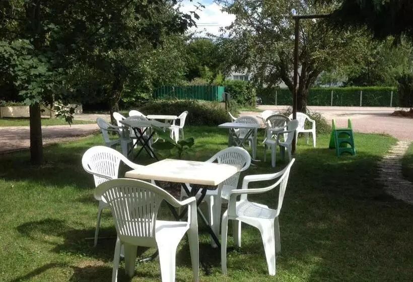 호텔 Logis Auberge De La Plaine