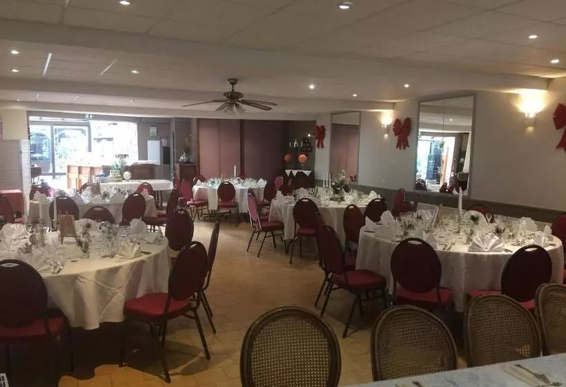 Hotel Auberge La Pomme De Pin