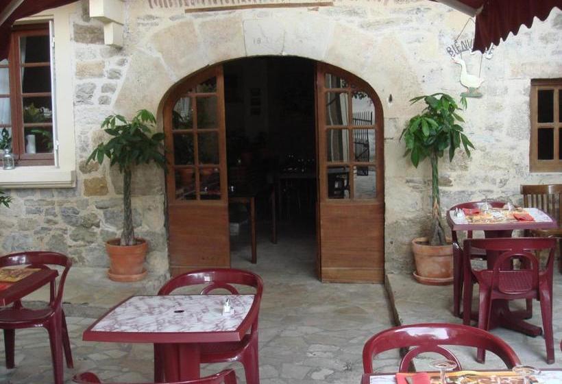 בית מלון כפרי Des Arts