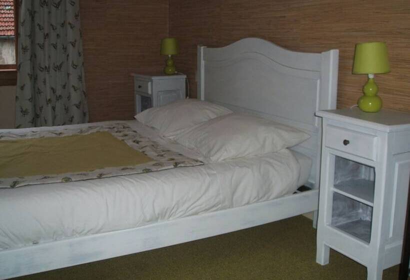 Отель Des Côtes De Meuse