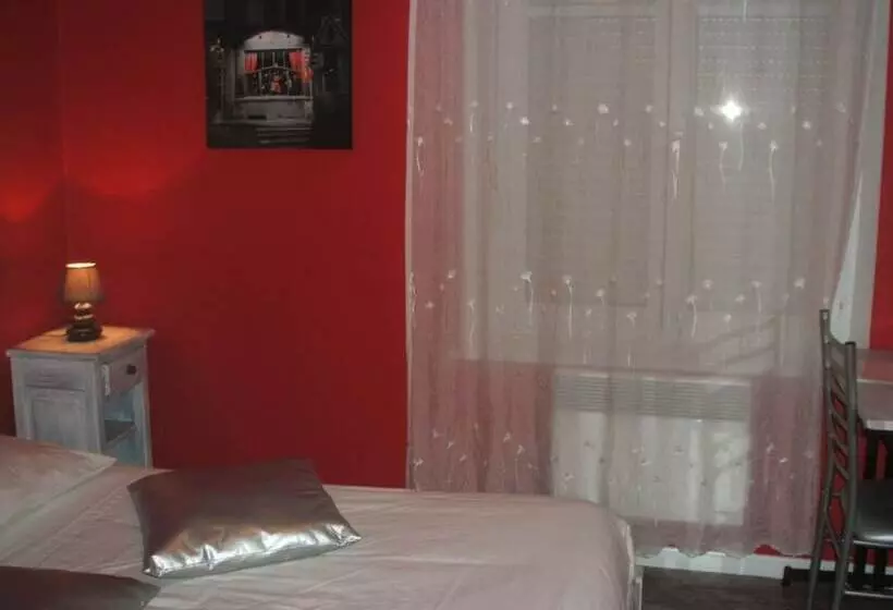 ホテル Des Côtes De Meuse