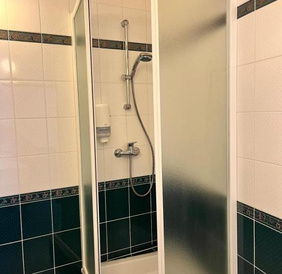 هتل Du Nord   Ville Haute