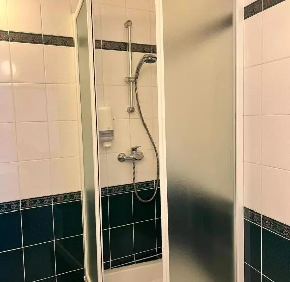 Отель Du Nord   Ville Haute