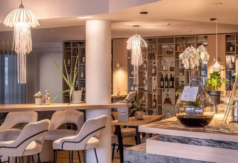 酒店 Hostellerie De La Pointe Saint Mathieu Spa & Restaurant