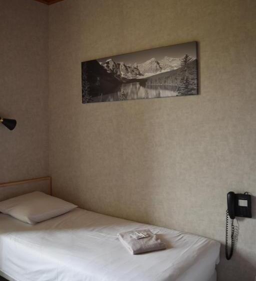 فندق Hôtel Restaurant Des Lacs