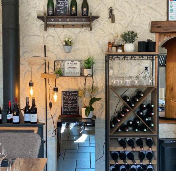 فندق Hôtel Restaurant Des Lacs