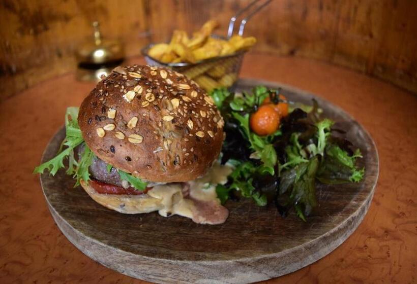 فندق Hôtel Restaurant Des Lacs