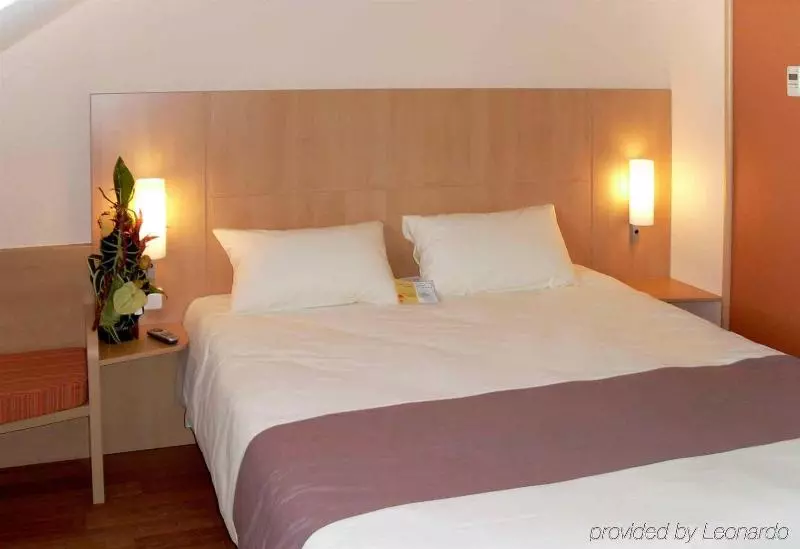 Отель Ibis Quimperlé