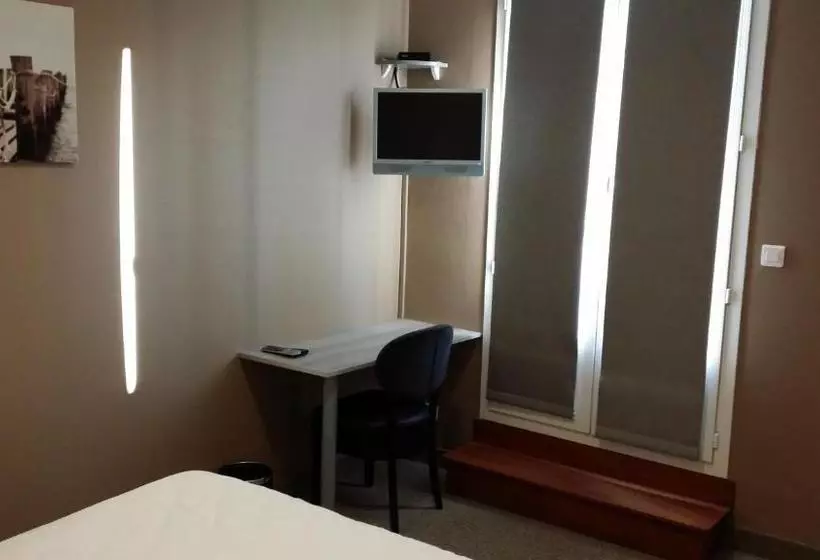 Отель Le Débarcadère