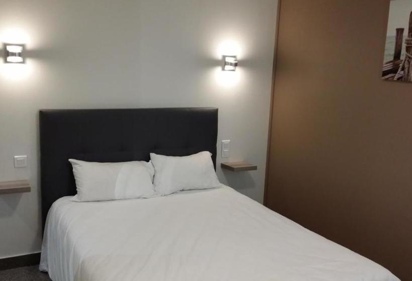 هتل Le Débarcadère