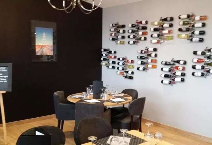 Отель Le Débarcadère