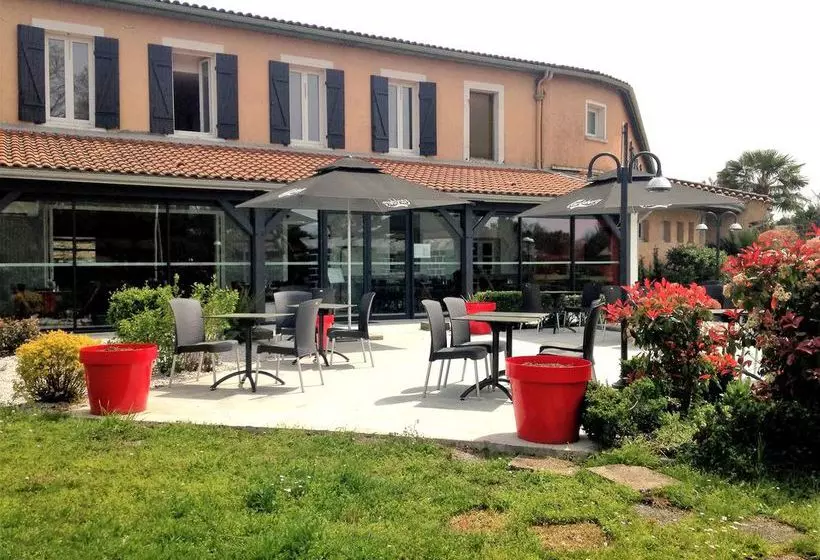 ホテル Le Grand Gousier