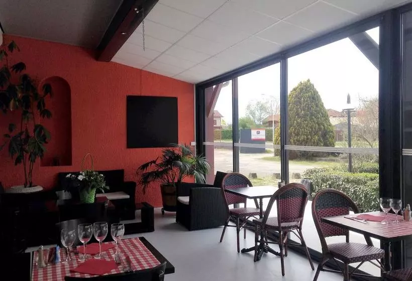 ホテル Le Grand Gousier