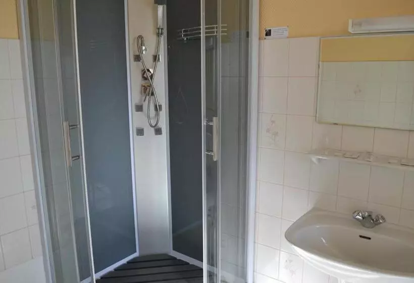 فندق Le Lanthenay