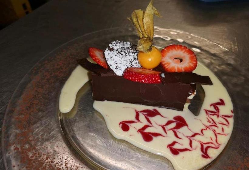 Отель L'eolienne