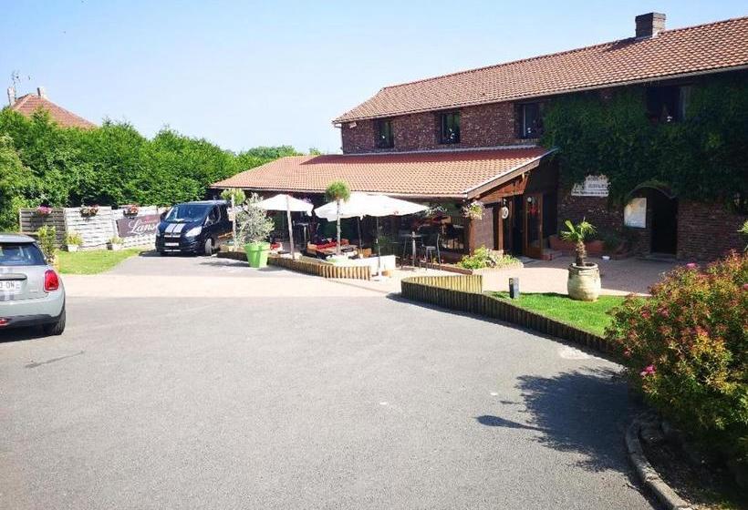 Отель L'eolienne