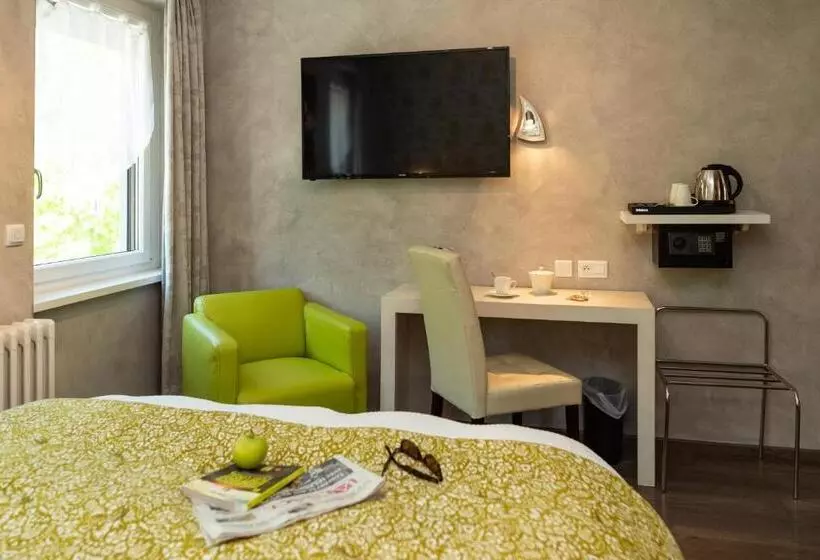 Logis Hotel Des Vosges