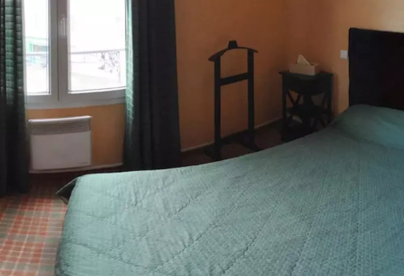 Hotelli Logis Le Bretagne